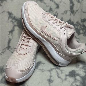 Womens AirMax New Size 9.5